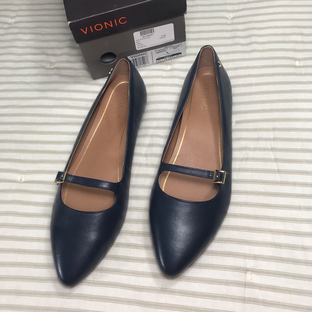 COPY - Vionic Delilah Navy Blue Ballet Flat NWT